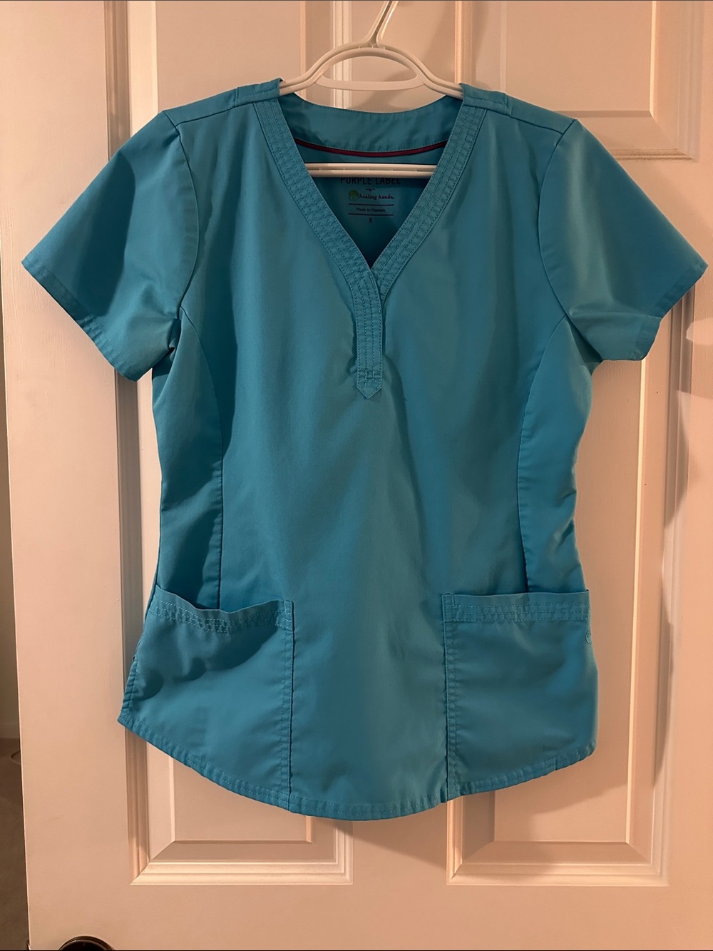 Healing hands purple label Women’s Teal V-Neck Medical Scrub Top - Unbranded